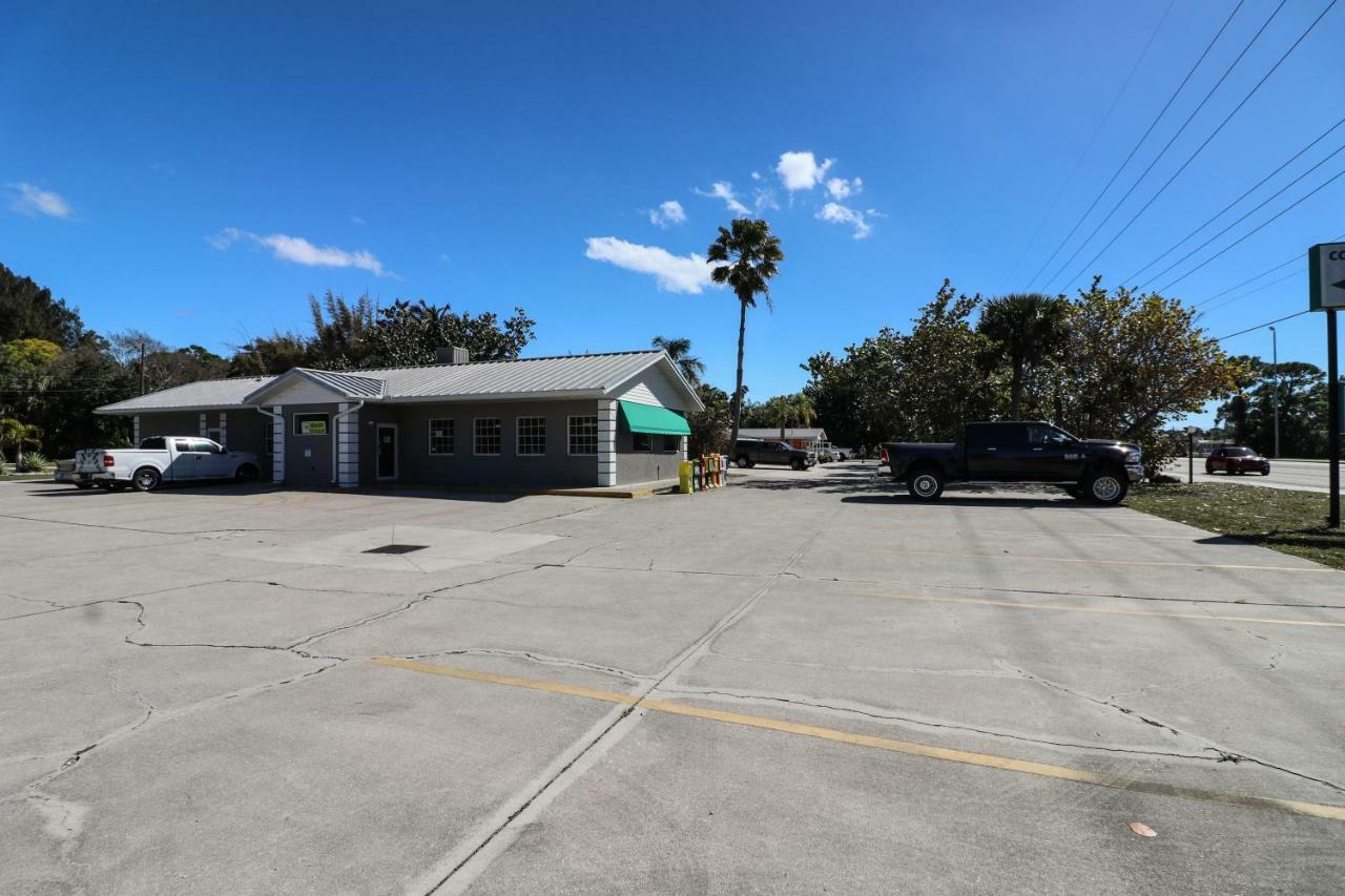 Grove City Motel Englewood Bagian luar foto